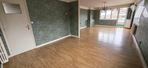 EN EXCLUSIVITE SUR ROSENDAEL : Vous cherchez un Appartement avec de vrais beaux volumes, une be...