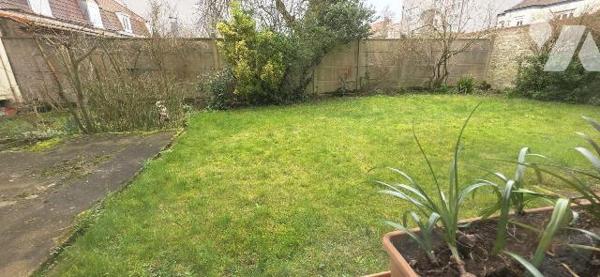 EN EXCLUSIVITE SUR ROSENDAEL : Vous cherchez un Appartement avec de vrais beaux volumes, une be...