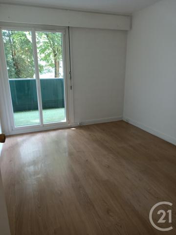 Appartement F3 à vendre  3 pièces - 71,62 m2 CHILLY MAZARIN - 91