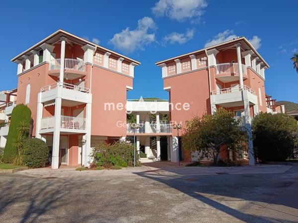 Appartement à LE LAVANDOU, 83980 - 3 pièces 45m²