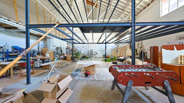 Atelier d'artiste à réhabiliter en loft au coeur des arènes - Bayonne