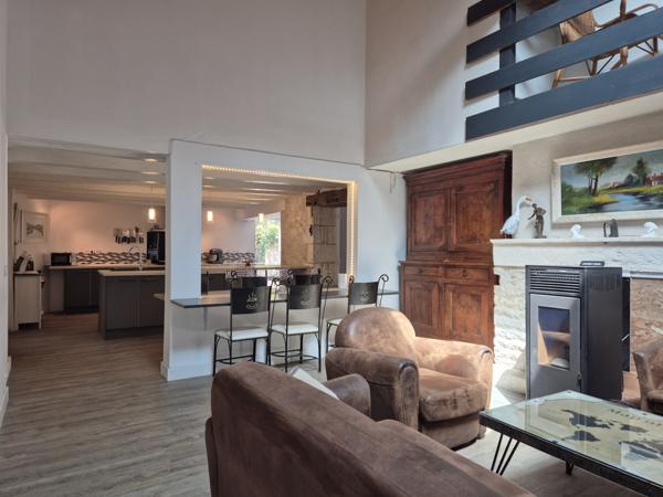 La Rochefoucauld – À seulement 1 km du centre-ville