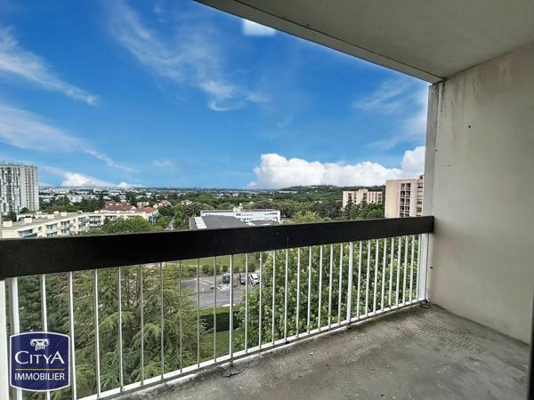 Appartement à vendre 3 pièces 59m² Saint-Genis-Laval (69230)