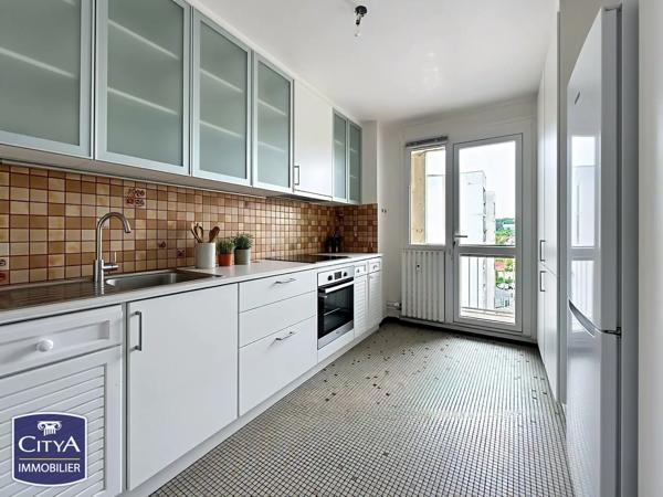 Appartement à vendre 3 pièces 59m² Saint-Genis-Laval (69230)