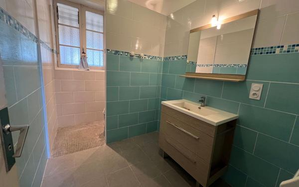 Maison à vendre    6 pièces •  Saint-Paul-lès-Dax