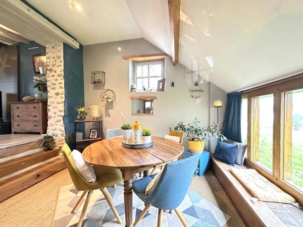 Le Perche - Montlandon (28240) Propriété à vendre, 8 pièces, 335 m², terrain clos de 6449 m², piscine couverte chauffée