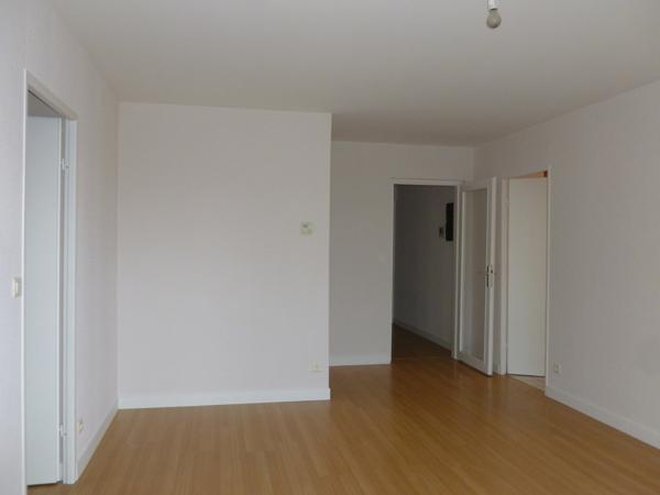 REIMS, secteur Courlancy, appartement de type 3 de 66.45 m2