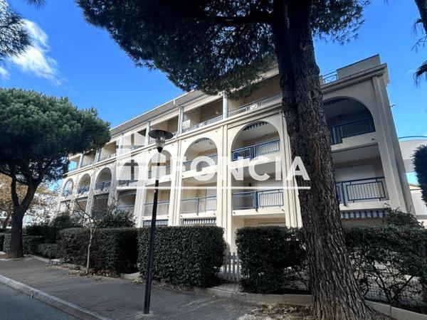 À vendre Appartement 4 pièces 50.29 m² - Le Lavandou 83980