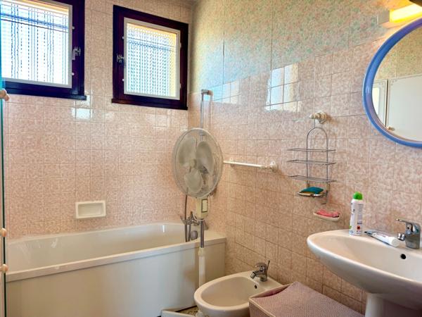 Maison à vendre 6 pièces de 145 m² avec terrain clos d’environ 390 m² – Proche hôpital ALES (30)