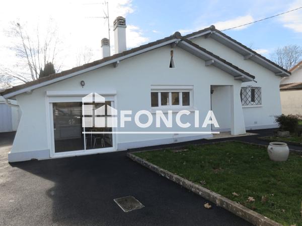 Location Maison 4 pièces 77.44 m² - 27 RUE DU PONT Goes 64400