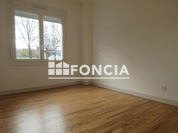 Location Maison 4 pièces 77.44 m² - 27 RUE DU PONT Goes 64400