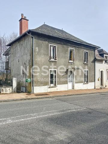 Maison de bourg à rénover - Chameyrat - 4 pièce(s) 113 m2
