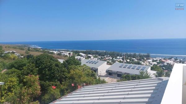 A louer appartement T2 vide à Saint Leu avec vue mer et environnement calme