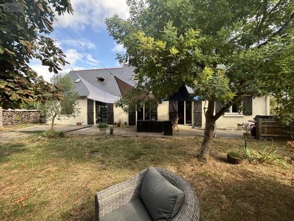 Maison à vendre à Beaufort-en-Anjou dans le Maine-et-Loire (49250), ref : 49037-1151