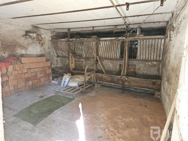 Corps de ferme avec maison 6 pièces - Uhrwiller (67350)