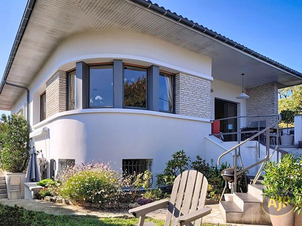 Biens de prestige à vendre Gujan Mestras : 795 000 € - AJP ACTEA La Hume