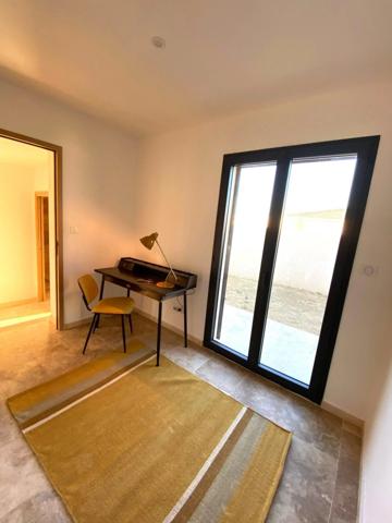 Villa individuelle proche de la mer avec piscine