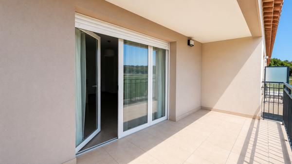 Appartement 3 pièces à vendre à Sénas - Exclusivité ERA ACTION IMMOBILIER 2