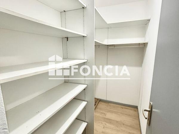 Location Appartement 2 pièces 45.88 m² - 49 AVENUE MARECHAL FOCH Tournon Sur Rhone 07300