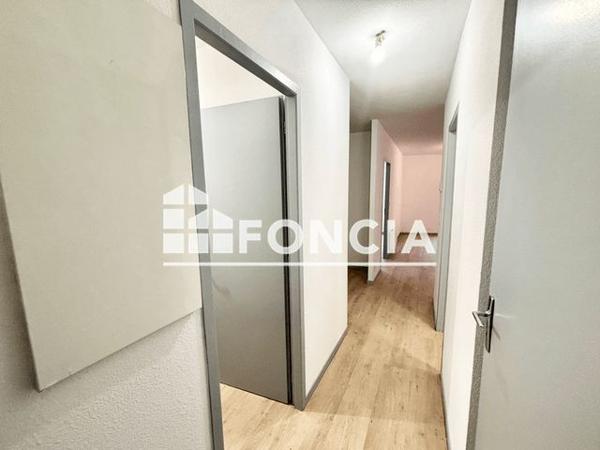 Location Appartement 2 pièces 45.88 m² - 49 AVENUE MARECHAL FOCH Tournon Sur Rhone 07300