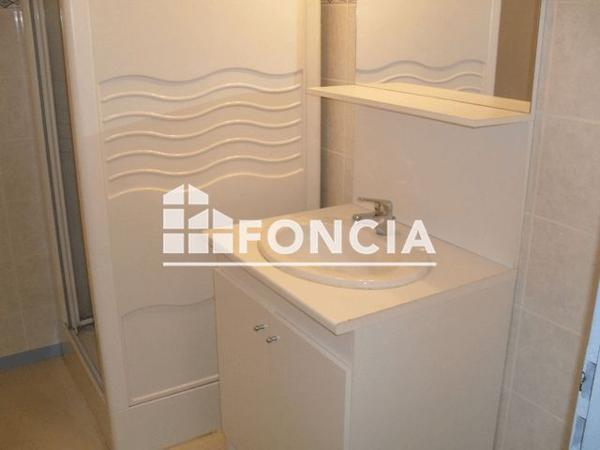 Location Appartement 2 pièces 45.88 m² - 49 AVENUE MARECHAL FOCH Tournon Sur Rhone 07300