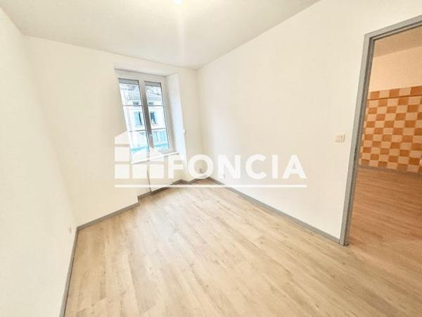 Location Appartement 2 pièces 45.88 m² - 49 AVENUE MARECHAL FOCH Tournon Sur Rhone 07300