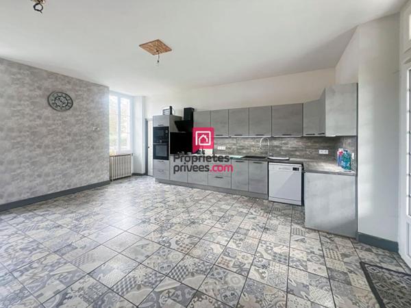 Maison 5 chambres - annexes attenantes - jardin