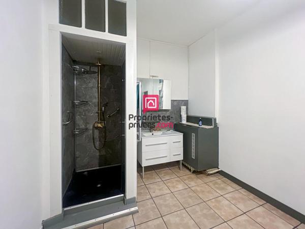 Maison 5 chambres - annexes attenantes - jardin