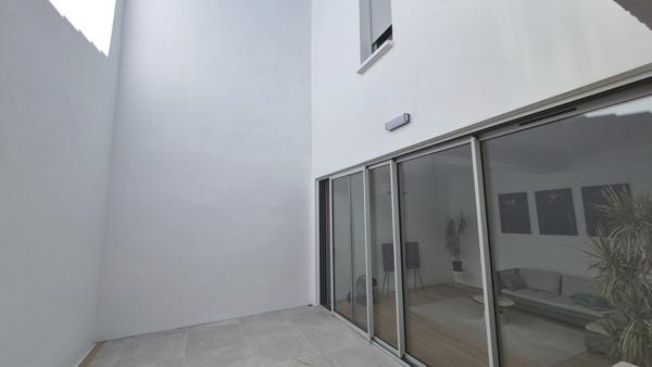 Appartement  refait à neuf - Prestations soignées- Bordeaux Jardin Public