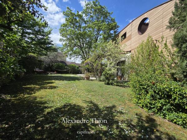 Maison à vendre 11 pièces CALUIRE ET CUIRE (69)