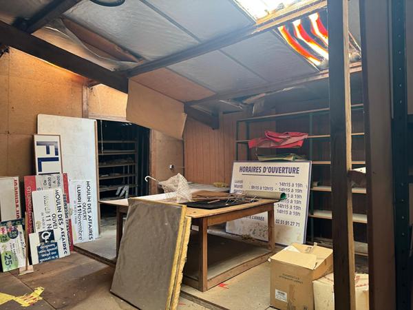 Local commercial à vendre à Saint Mesmin - 1600 m²