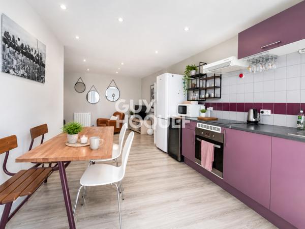 Maison de village avec garage privatif : un véritable luxe en cœur de village
