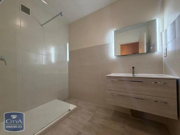 Appartement à louer 1 pièce 41.45m²