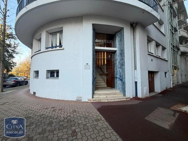 Appartement à louer 1 pièce 41.45m²