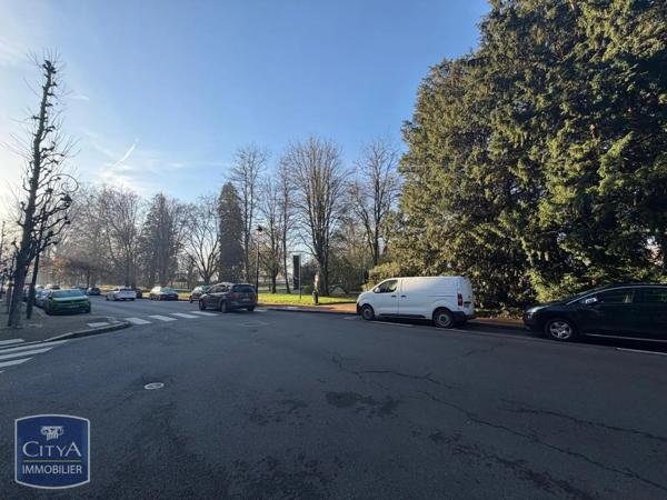 Appartement à louer 1 pièce 41.45m²