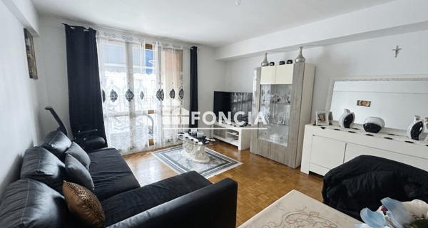 À vendre Appartement 3 pièces 70 m² - Marseille 13003