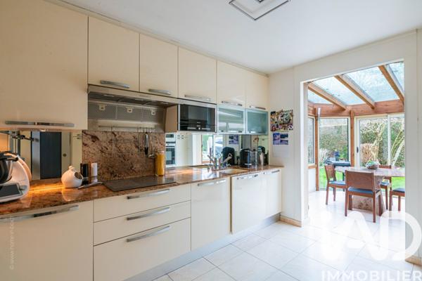 Maison à vendre 7 pièces 178 m² Saint-Germain-en-Laye