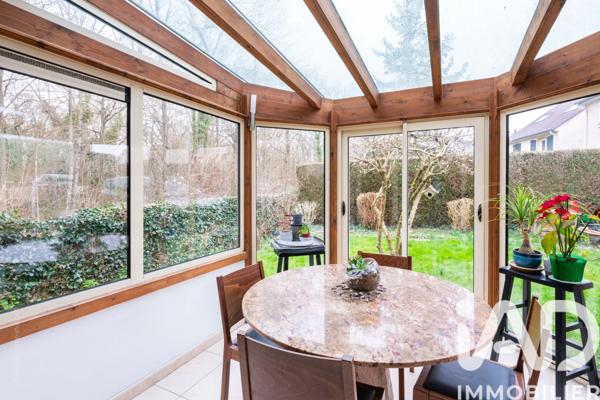 Maison à vendre 7 pièces 178 m² Saint-Germain-en-Laye