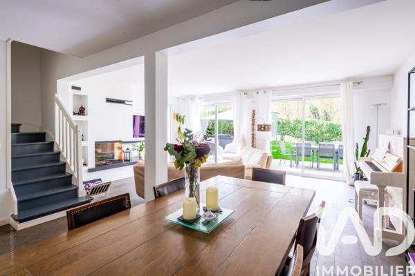 Maison à vendre 7 pièces 178 m² Saint-Germain-en-Laye