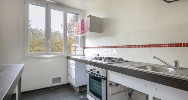 À vendre Studio 28 m² - Le Pont-de-claix 38800