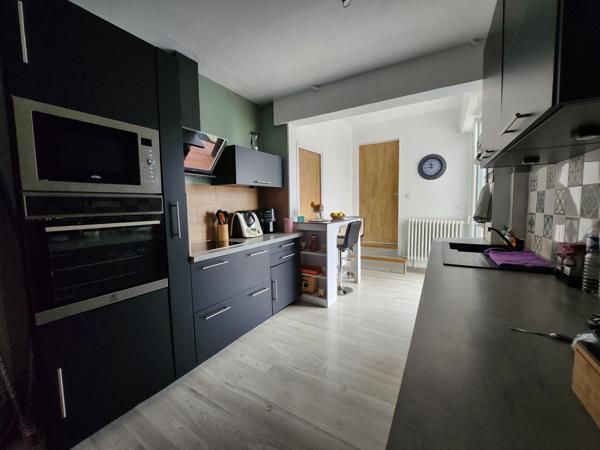 Luçon (85400) Maison rénovée plein cœur de Luçon avec 4 chambres