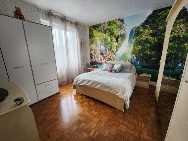 Luçon (85400) Maison rénovée plein cœur de Luçon avec 4 chambres