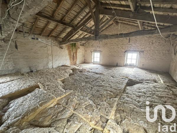 Maison 5 pièces de 100 m² à Pamproux (79800)