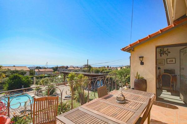 a vendre villa vue mer GOLFE JUAN (06)