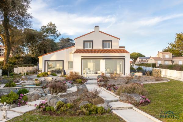 PORNIC - CORNICHE DU PORTEAU - FACE MER - VILLA 225M² -TERRAIN 1270M²