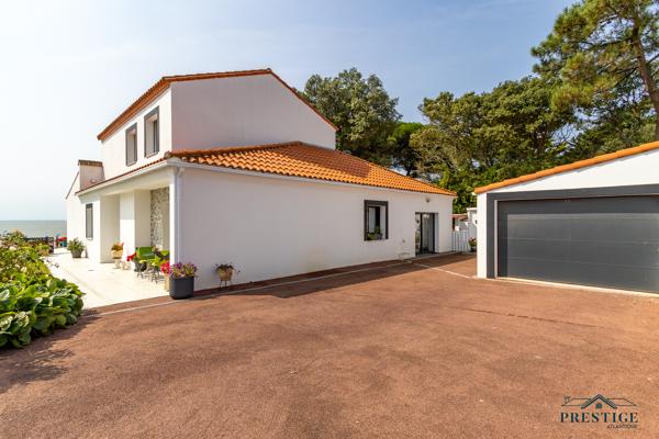 PORNIC - CORNICHE DU PORTEAU - FACE MER - VILLA 225M² -TERRAIN 1270M²