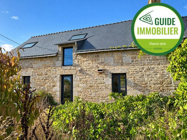 MAISON EN PIERRES A RENOVER DANS UN HAMEAU SECTEUR CÔTIER A GUIDEL