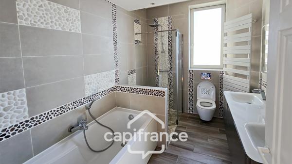 CHALON SUR SAONE (71), maison de ville 7 pièces