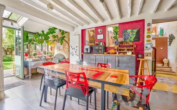 Maison à vendre    6 pièces • 195 m2 Périgny