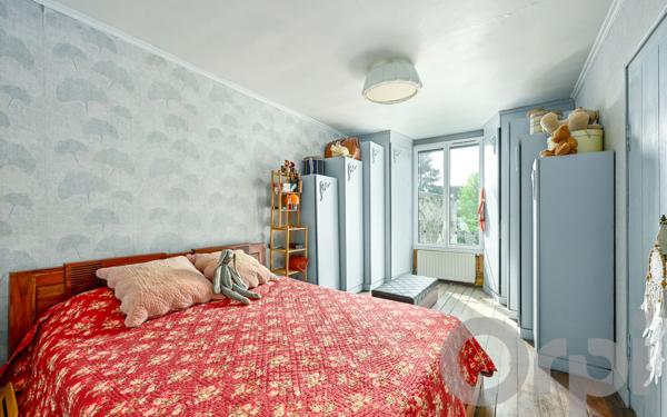 Maison à vendre    6 pièces • 195 m2 Périgny